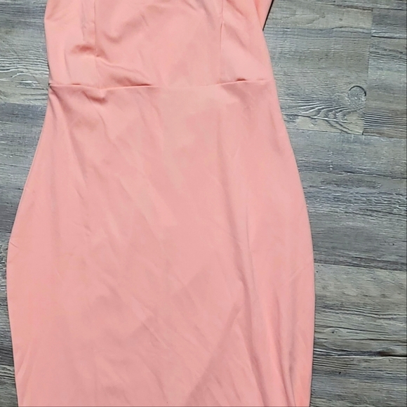 NWT Mokoru One Shoulder Body Con Dress - Picture 4 of 7